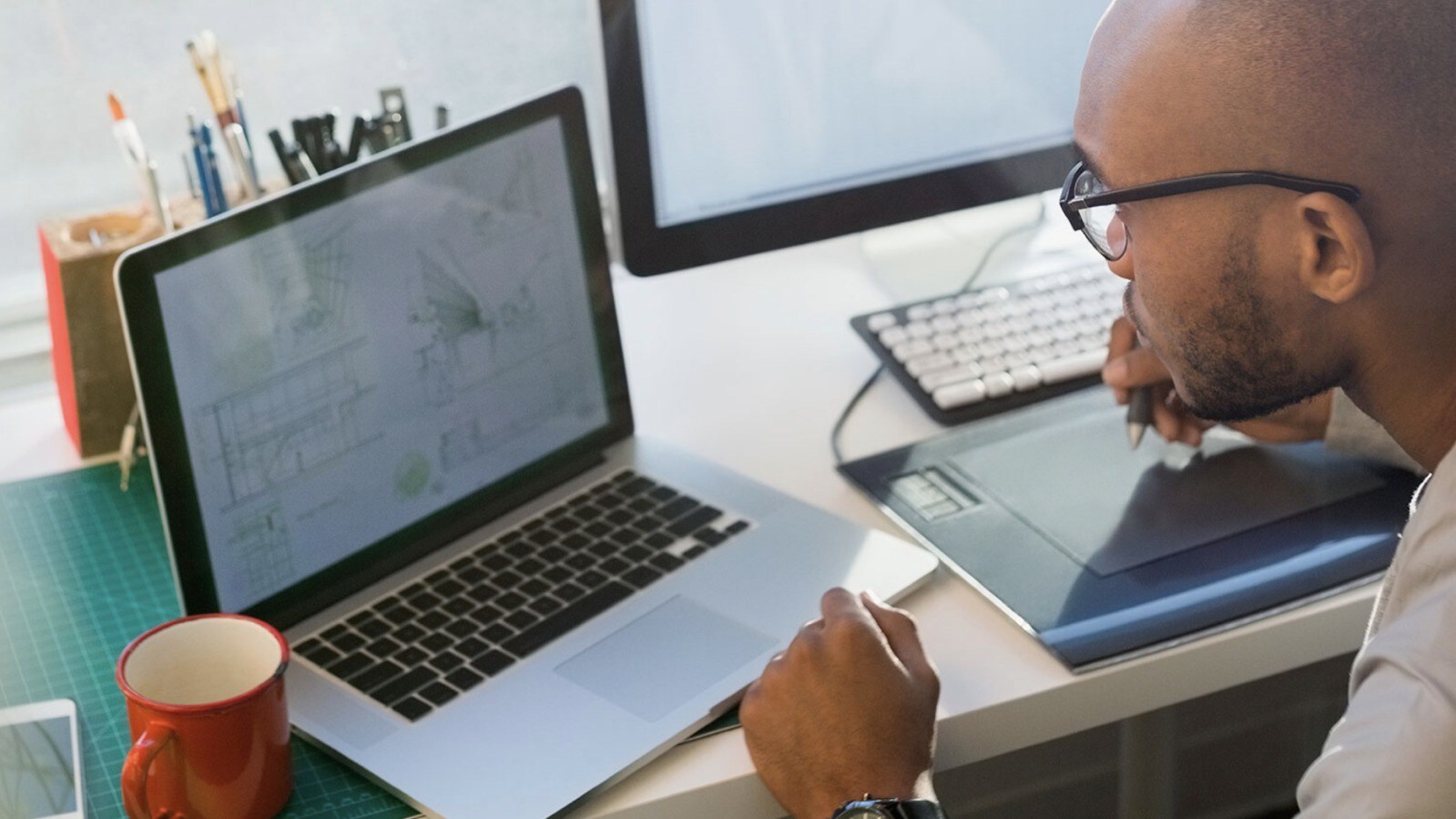 PwC i Anaplan - hero image